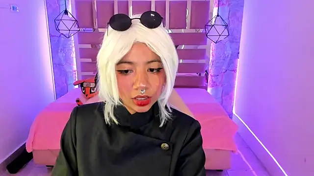 Snapshot of Nami_usagi chatting on 17, 1, 2025 Nami usagi online show from 17, 1, 2025