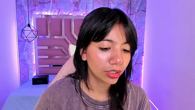 Snapshot of Nami_usagi chatting on 14, 2, 2025 Nami usagi online show from 14, 2, 2025