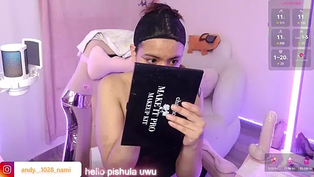 Snapshot of Nami_usagi chatting on 22, 10, 2025 Nami usagi online show from 22, 10, 2025