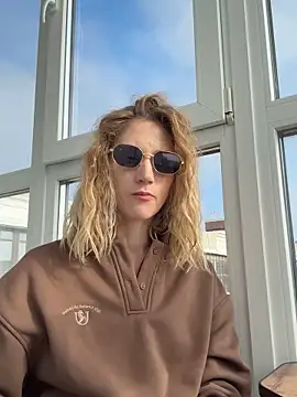 Snapshot of Feral_berry_8133 chatting on 17, 9, 2025 Feral berry 8133 online show from 17, 9, 2025