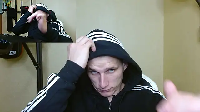 Snapshot of PoliglotJoe chatting on 14, 12, 2024 PoliglotJoe online show from 14, 12, 2024