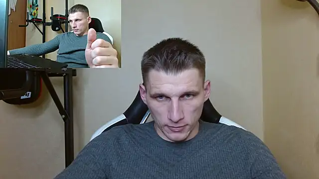 Snapshot of PoliglotJoe chatting on 22, 12, 2024 PoliglotJoe online show from 22, 12, 2024