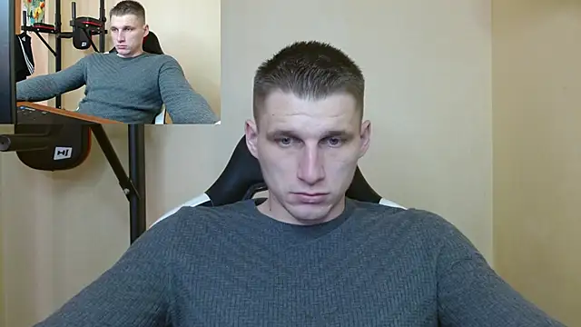 Snapshot of PoliglotJoe chatting on 7, 1, 2025 PoliglotJoe online show from 7, 1, 2025
