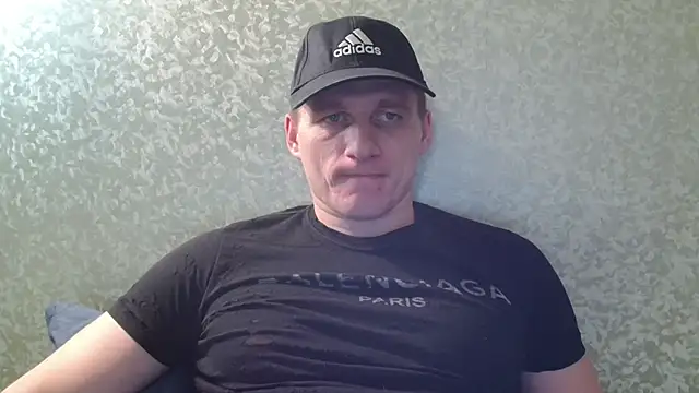 Snapshot of PoliglotJoe chatting on 7, 3, 2025 PoliglotJoe online show from 7, 3, 2025