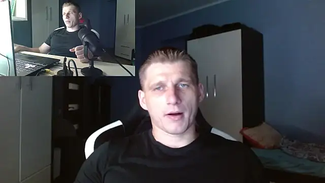 Snapshot of PoliglotJoe chatting on 9, 9, 2025 PoliglotJoe online show from 9, 9, 2025