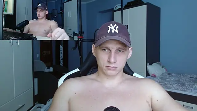 Snapshot of PoliglotJoe chatting on 5, 10, 2025 PoliglotJoe online show from 5, 10, 2025