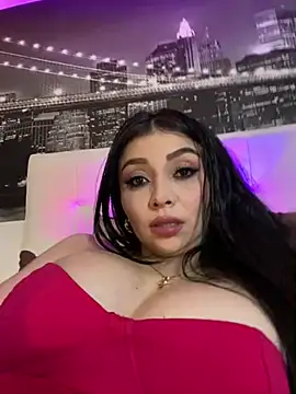 Snapshot of KateLatorre chatting on 4, 3, 2025 KateLatorre online show from 4, 3, 2025