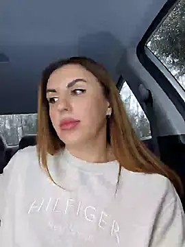 Snapshot of Kalli_Fornia chatting on 17, 12, 2024 Kalli Fornia online show from 17, 12, 2024