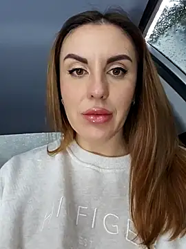 Snapshot of Kalli_Fornia chatting on 17, 12, 2024 Kalli Fornia online show from 17, 12, 2024