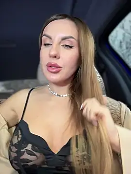 Snapshot of Kalli_Fornia chatting on 9, 11, 2025 Kalli Fornia online show from 9, 11, 2025