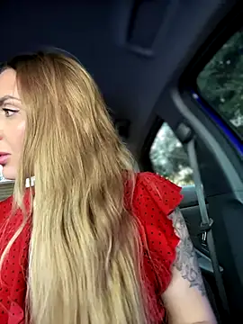 Snapshot of Kalli_Fornia chatting on 14, 11, 2025 Kalli Fornia online show from 14, 11, 2025