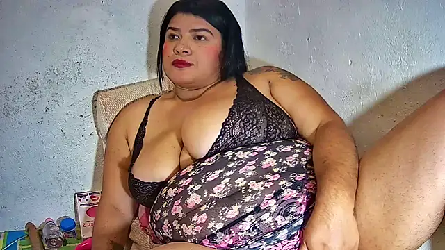 Snapshot of curvy_sex chatting on 2, 10, 2025 curvy sex online show from 2, 10, 2025