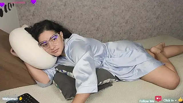 blue  moon  online show from 30, 1, 2025