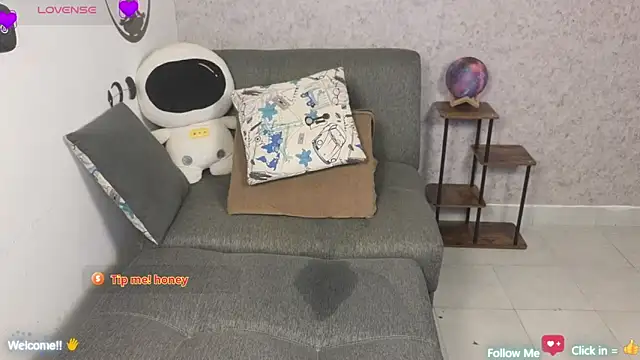 blue  moon  online show from 14, 3, 2025