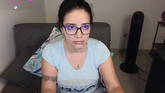 blue  moon  online show from 10, 11, 2025