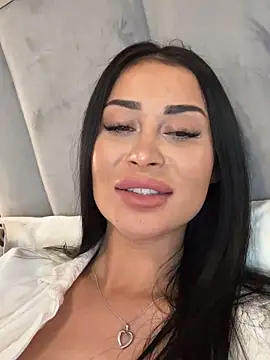 EmyLaveau online show from 11, 3, 2025