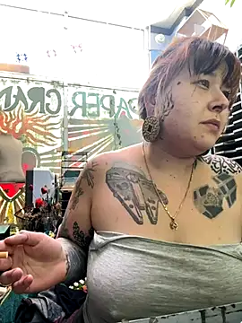 evacheers online show from 14, 9, 2025