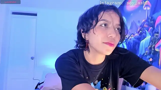 Ashlleycam  online show from 7, 1, 2025