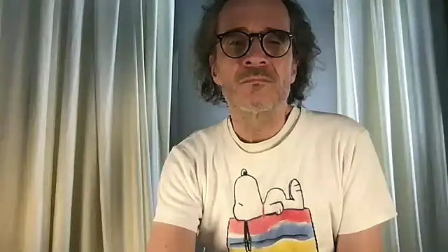 Snapshot of GioApri chatting on 1, 7, 2026 GioApri online show from 1, 7, 2026