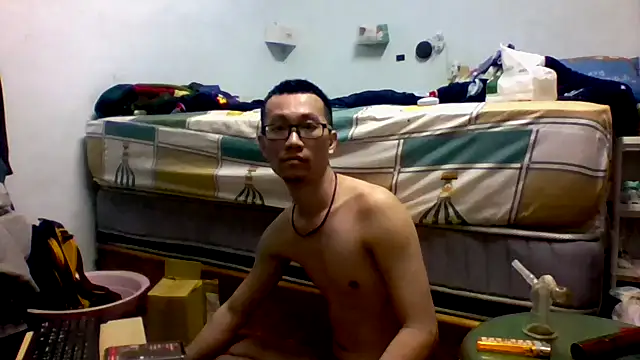 Snapshot of Exposedsian chatting on 11, 3, 2025 Exposedsian online show from 11, 3, 2025