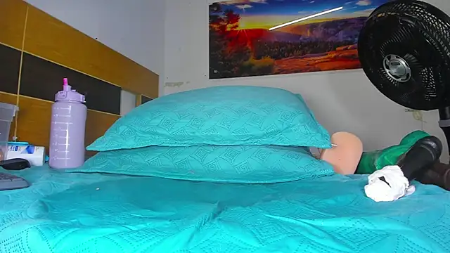  ebony-queen  online show from 5, 3, 2025