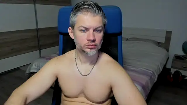 RobbyShawz online show from 1, 2, 2025