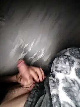 Snapshot of yacinemsila chatting on 1, 4, 2026 yacinemsila online show from 1, 4, 2026