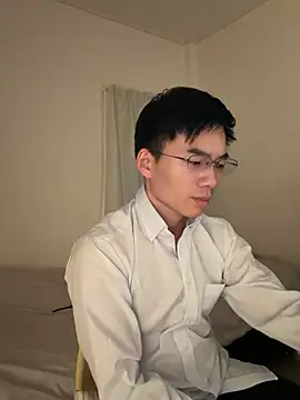 asiahot liam online show from 5, 2, 2026