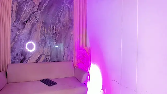 Rianamanson online show from 26, 9, 2025