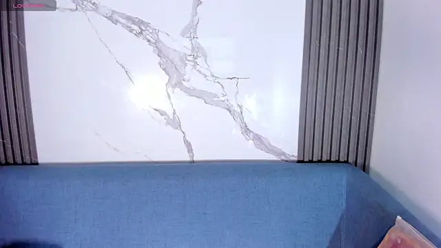 Rianamanson online show from 1, 11, 2025