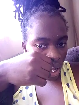 Snapshot of _cutemelania chatting on 11, 2, 2025 cutemelania online show from 11, 2, 2025