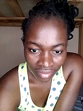 Snapshot of _cutemelania chatting on 11, 3, 2025 cutemelania online show from 11, 3, 2025