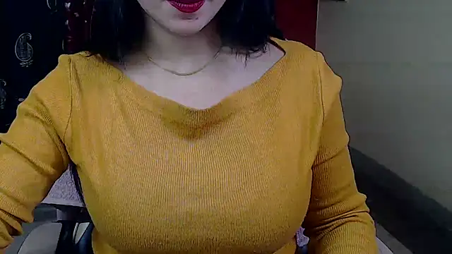 Snapshot of Naiaa-mylove chatting on 29, 12, 2024 Naiaa-mylove online show from 29, 12, 2024
