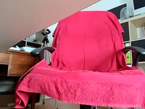 leccaleccafiga online show from 25, 2, 2025