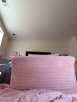 Snapshot of PiggyRose chatting on 4, 5, 2026 PiggyRose online show from 4, 5, 2026
