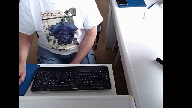 Snapshot of dutchpornking chatting on 6, 6, 2026 dutchpornking online show from 6, 6, 2026
