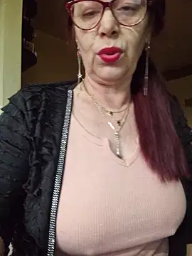 Chriss Tinaa online show from 18, 4, 2026