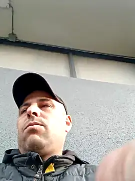 Snapshot of Hotarabicboy36y chatting on 8, 2, 2025 Hotarabicboy36y online show from 8, 2, 2025