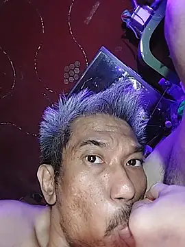 UncleHusz online show from 13, 10, 2025