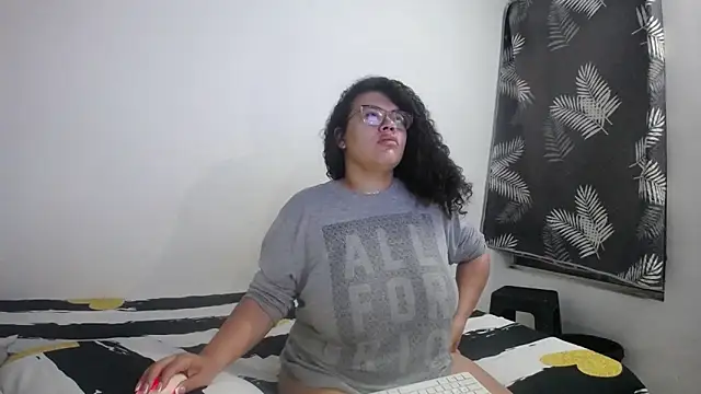 mabigomez00 online show from 24, 3, 2026