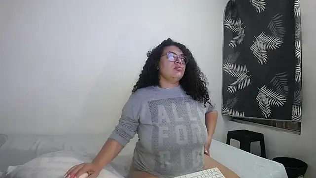 mabigomez00 online show from 4, 4, 2026