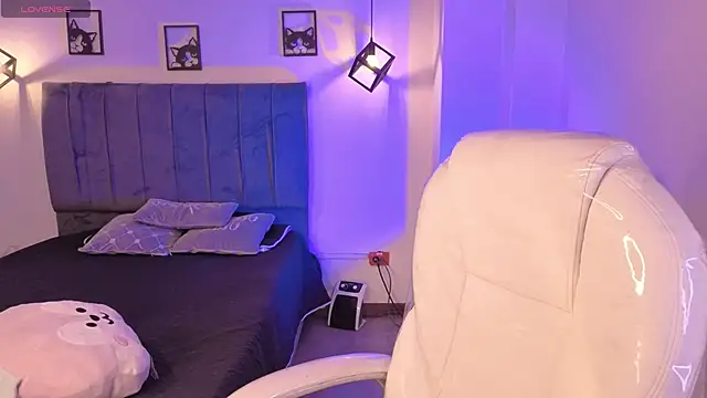 Snapshot of Catalinaa_martinez chatting on 30, 10, 2025 Catalinaa martinez online show from 30, 10, 2025