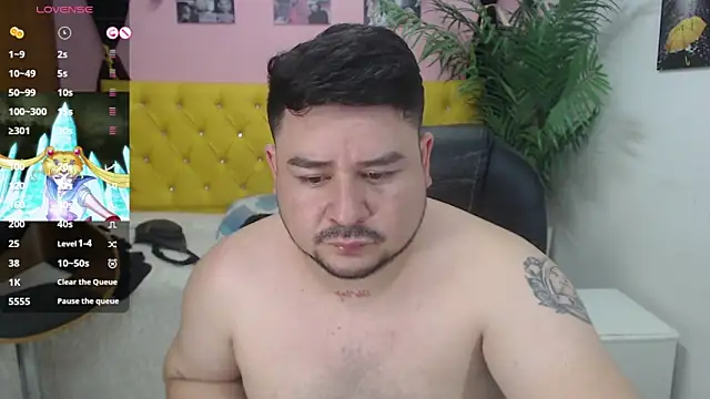 Snapshot of oso_dirty_ chatting on 13, 3, 2025 oso dirty  online show from 13, 3, 2025