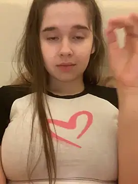 HornyGirlH online show from 17, 10, 2025