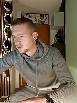 Snapshot of Playbunniboy chatting on 15, 12, 2024 Playbunniboy online show from 15, 12, 2024