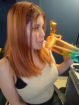 Snapshot of jnilu1227 chatting on 15, 12, 2024 jnilu1227 online show from 15, 12, 2024