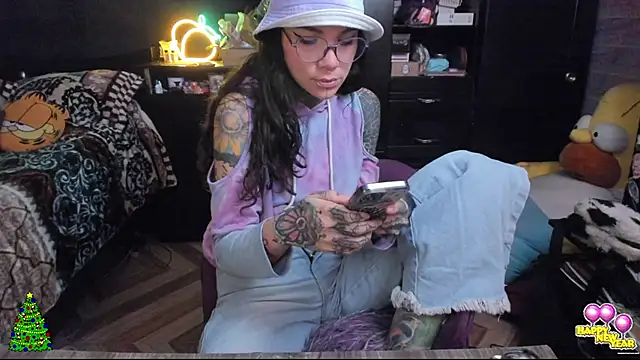 Snapshot of Lilmarieee chatting on 30, 12, 2024 Lilmarieee online show from 30, 12, 2024