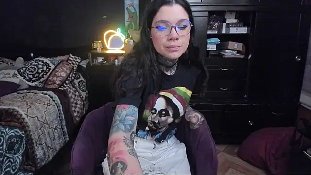 Snapshot of Lilmarieee chatting on 17, 1, 2025 Lilmarieee online show from 17, 1, 2025