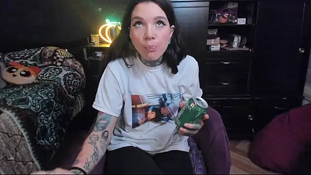 Snapshot of Lilmarieee chatting on 7, 2, 2025 Lilmarieee online show from 7, 2, 2025