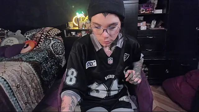 Snapshot of Lilmarieee chatting on 11, 2, 2025 Lilmarieee online show from 11, 2, 2025